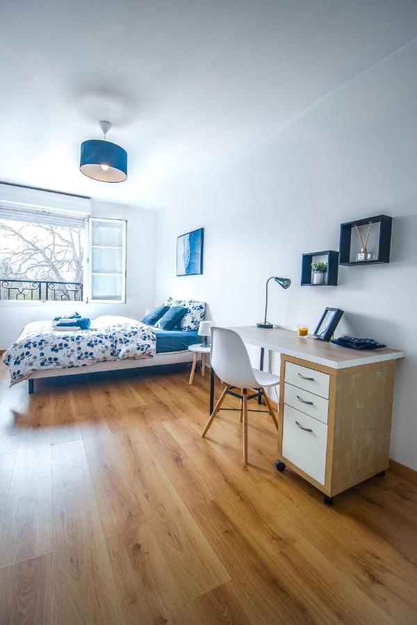 Le Retro Chic - T2 Haut Standing Au Coeur De Corbeil - 48 M2 Apartment Exterior photo