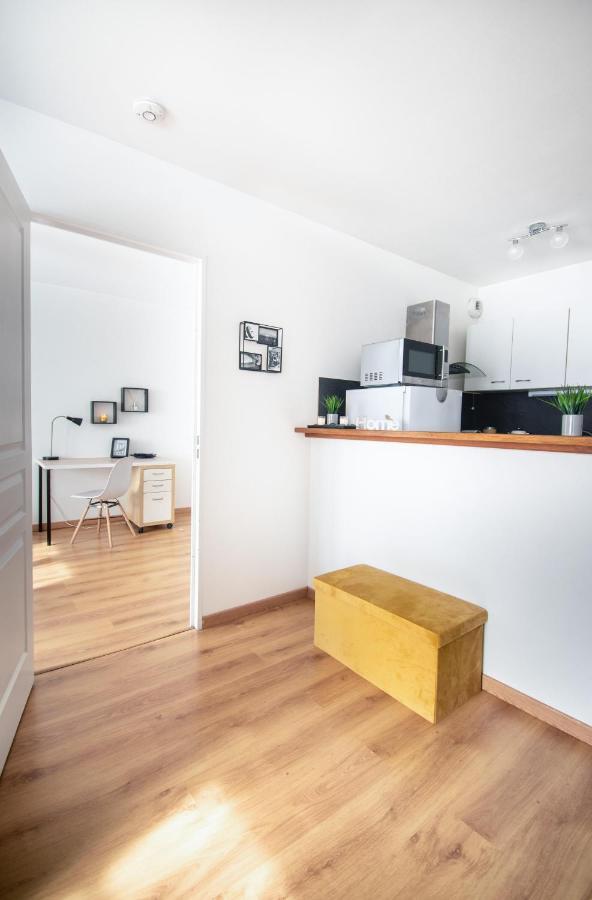 Le Retro Chic - T2 Haut Standing Au Coeur De Corbeil - 48 M2 Apartment Exterior photo